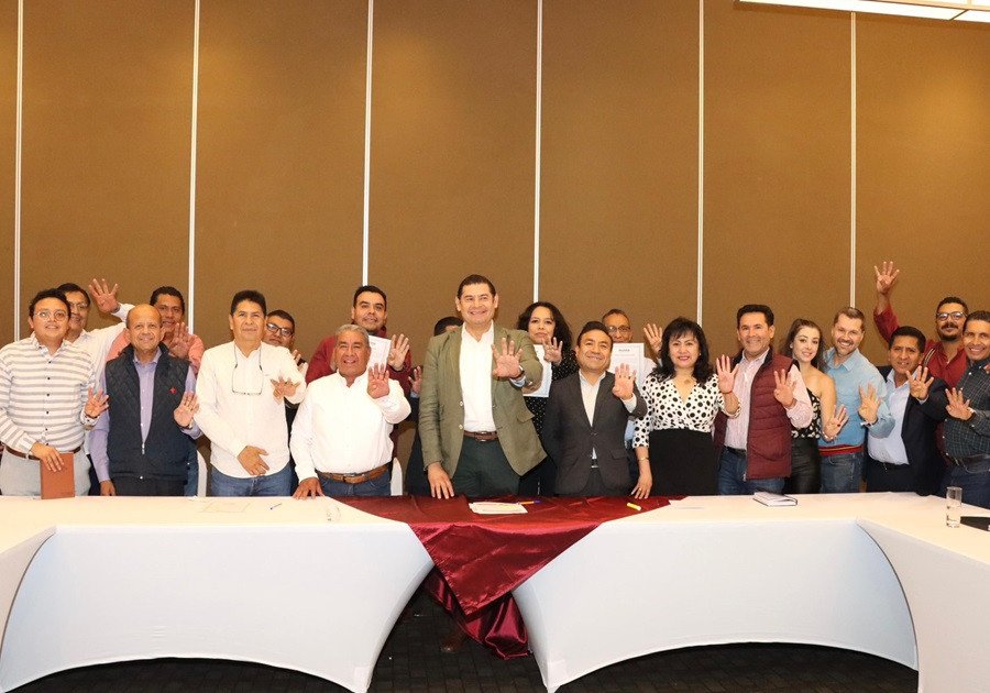 Armenta fortalece la unidad: continúa impulsando la conciliación política en Puebla