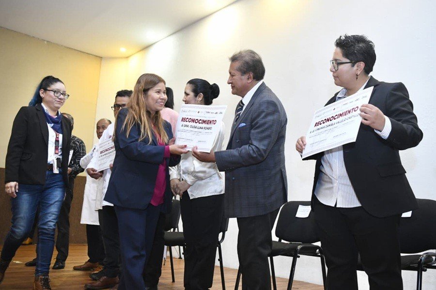 Gobierno de Puebla reconoce labor de epidemiólogos en vigilancia y control sanitario