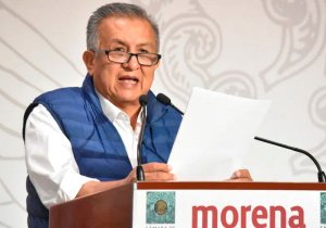 Suspende Morena derechos políticos a Saúl Huerta