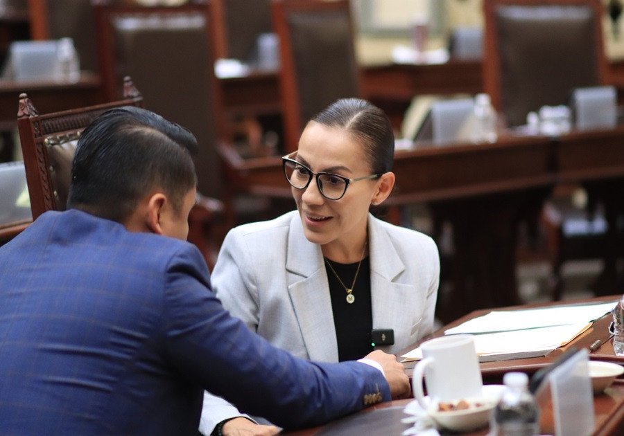 Regula Congreso del Estado operaci&oacute;n de lugares con venta de bebidas alcoh&oacute;licas