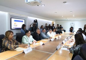 Reconoce Comisión del Congreso del Estado a migrantes poblanos