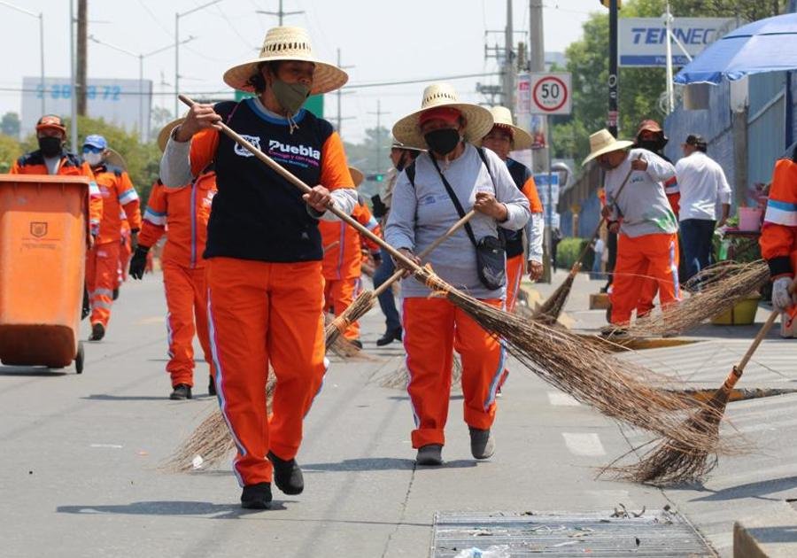 Recolectan 9 toneladas de basura tras el desfile