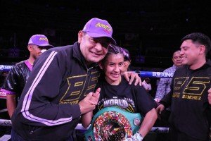 Conquista "La Bonita" S&aacute;nchez t&iacute;tulo mundial en un ambiente de fiesta