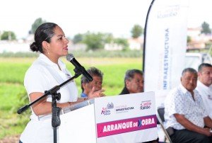 Inicia Lupita Cuautle obra ahora en San Luis Tehuiloyocan