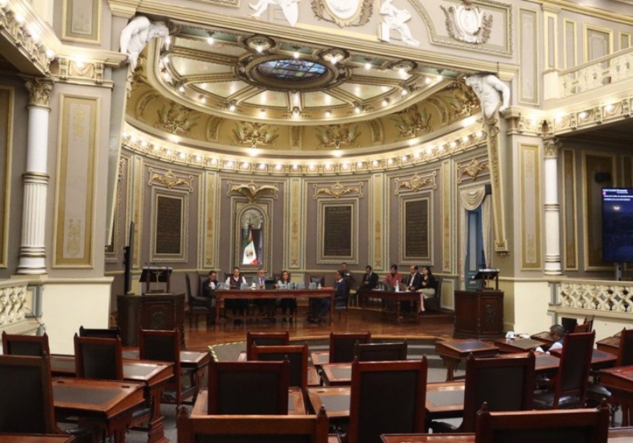 Recibe Congreso del Estado iniciativa para garantizar uso seguro de tecnolog&iacute;as e internet