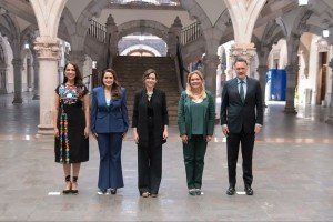 Oposici&oacute;n entreguista y el term&oacute;metro Ayuso