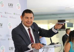 Descarta Alejandro Armenta que incremento del presupuesto para 2024 tenga fines electorales