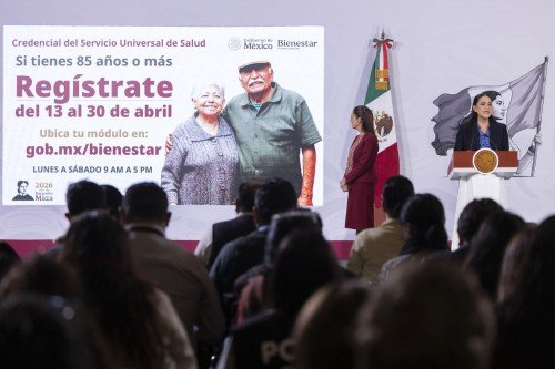 Presidenta anuncia decreto para crear el Servicio Universal de Salud; del 13 al 30 de abril inicia credencializaci&oacute;n de personas de 85 a&ntilde;os