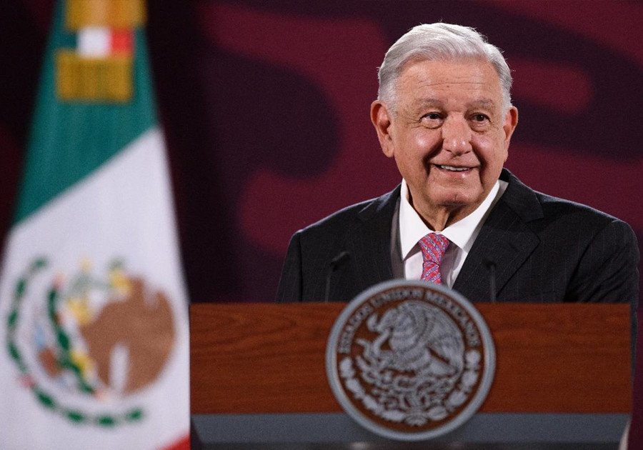 Niega AMLO haber ejercido violencia política de género contra Xóchitl Gálvez