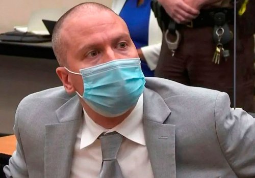 Condenan a 22 a&ntilde;os de prisi&oacute;n a asesino de George Floyd