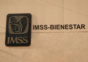Confirma Sergio Salomón que analiza llegada de IMSS-Bienestar a Puebla