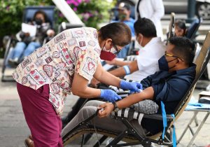 Realiza Salud colecta externa de donación de sangre