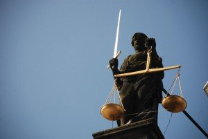 La ley y la ética