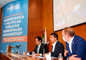 Promueve Eduardo Rivera buenos gobiernos municipales