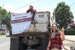 Supervisa Tonantzin Fernández Obras de Bacheo en San Pedro Cholula