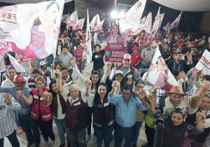 "Para nosotros, la prioridad es el pueblo de Cholula": Tonantzin Fernández, respaldada por liderazgos y cientos de cholultecas en Calvario