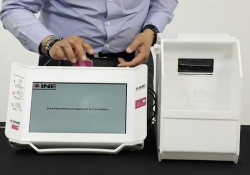 Generar confianza, el principal reto para la implementaci&oacute;n del voto electr&oacute;nico: Senado