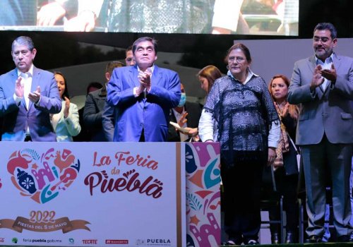 El pueblo hizo suya la feria: MBH; fue de las m&aacute;s importantes del pa&iacute;s