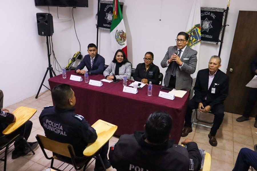 Tonantzin Fern&aacute;ndez impulsa la profesionalizaci&oacute;n policial en el Gobierno de Cholula