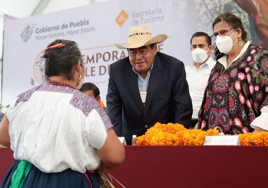 Mole de Caderas pone la mesa hacia nueva ruta pol&iacute;tica en Puebla