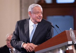 AMLO critica &#039;cinismo&#039; de ministros y su defensa del presupuesto del Poder Judicial