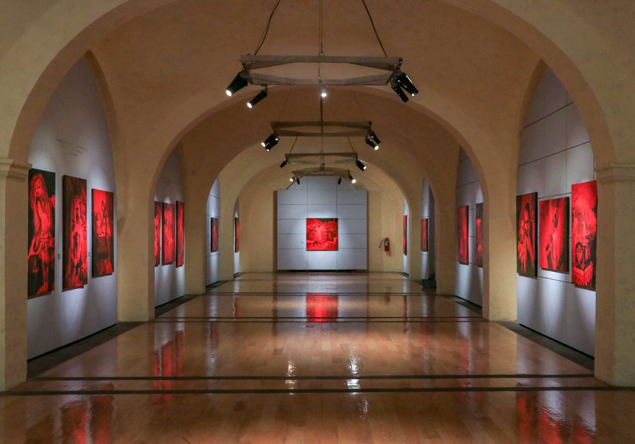 Inaugura Cultura exposición &#039;Los 43 y el dolor a través del arte&#039;