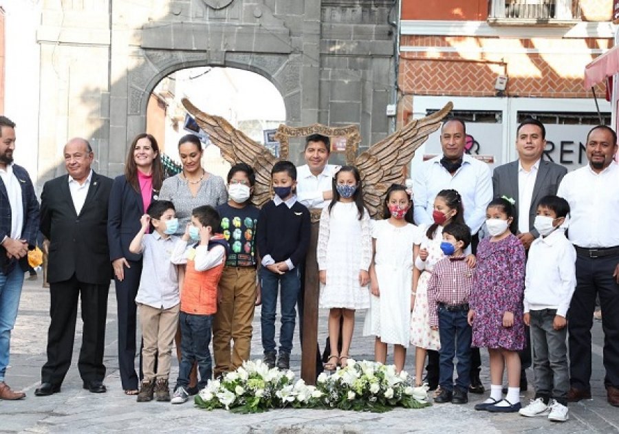 Eduardo Rivera Pérez encabeza los festejos por el 491 Aniversario de la Fundación de Puebla