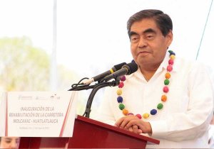 Mantiene gobierno de Puebla visión de atender necesidades de la población, reafirma Barbosa Huerta