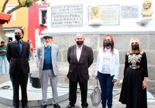 Devela Cultura busto de Jos&eacute; Recek en el Barrio del Artista