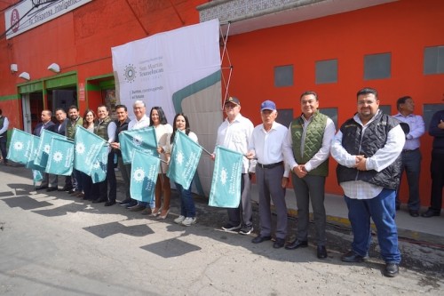 Tras d&eacute;cadas de rezago inicia rehabilitaci&oacute;n de drenaje y red de agua potable en calle Mujica y Osorio en Texmelucan