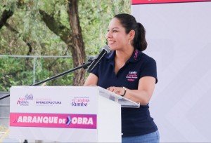 Arranca Lupita Cuautle obra de pavimentación en Concepción Guadalupe