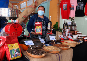 Presenta gobierno estatal, a través de Cultura, tradiciones de Puebla en Los Pinos