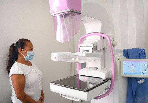 Durante Martes Ciudadano, Salud beneficia con nuevo mast&oacute;grafo a mujeres de Acatl&aacute;n