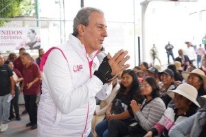 Entrega Pepe Chedraui 3 mil apoyos alimentarios en San Andrés Azumiatla