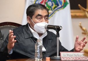 Miguel Barbosa Huerta