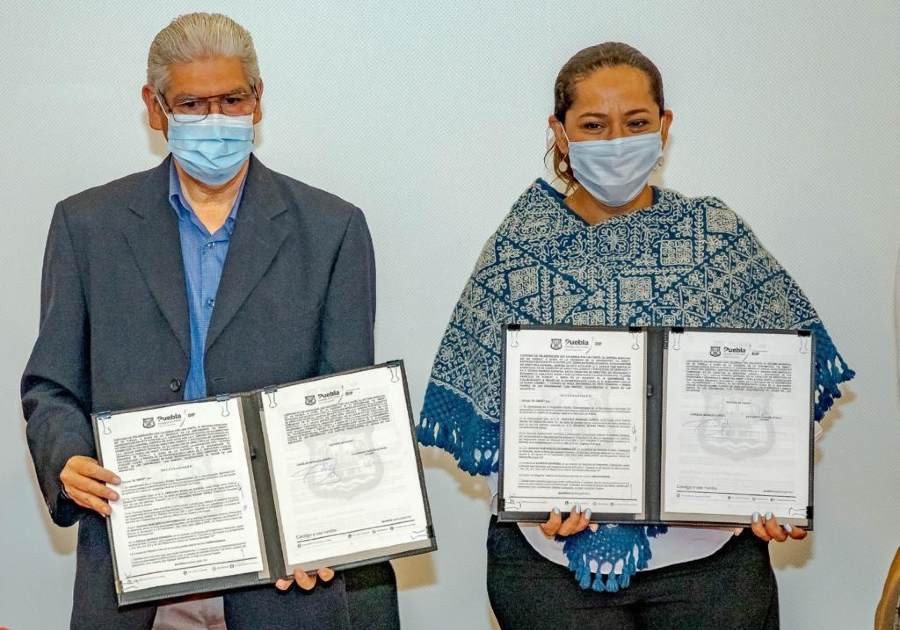 Firman convenio SMDIF Puebla y Alianza Francesa