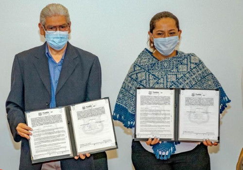 Firman convenio SMDIF Puebla y Alianza Francesa