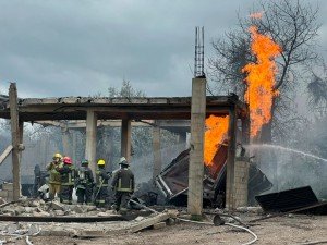Autoridades mantienen monitoreo de afectaciones luego de explosi&oacute;n en bodega de Tepeaca