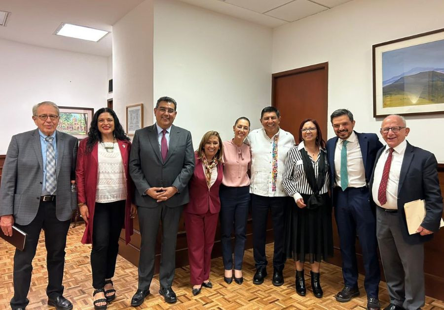 Asiste Sergio Salomón a nueva reunión con AMLO a Palacio Nacional