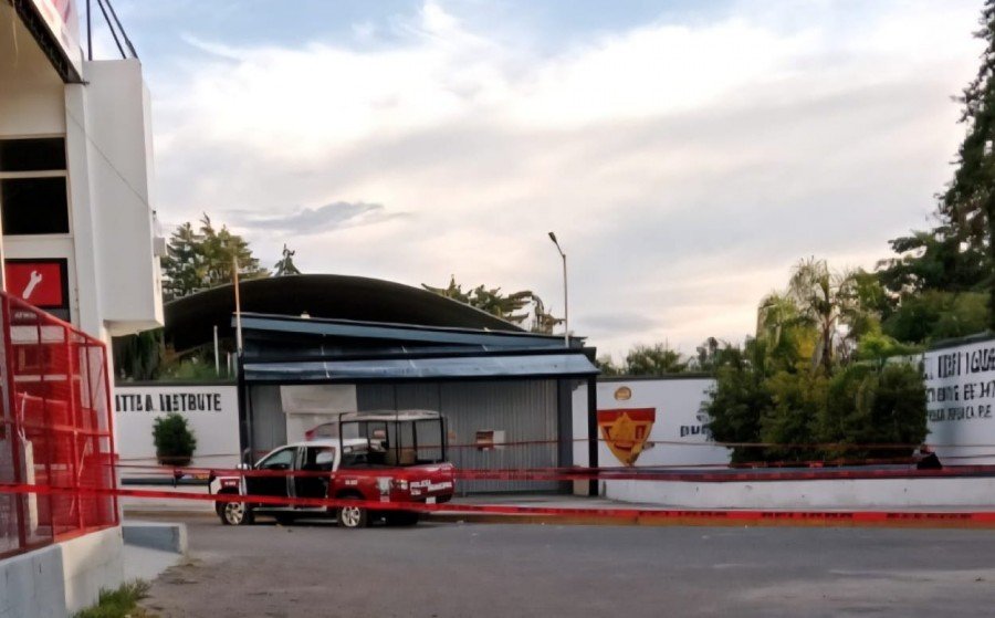 En ataque armado muere un polic&iacute;a municipal en Tepeaca y una oficial resulta herida