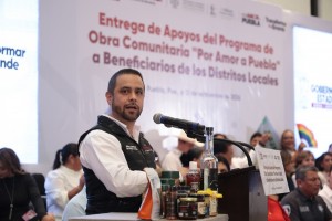 Entregan diputadas y diputados apoyos del Programa de Obra Comunitaria en beneficio de los distritos locales