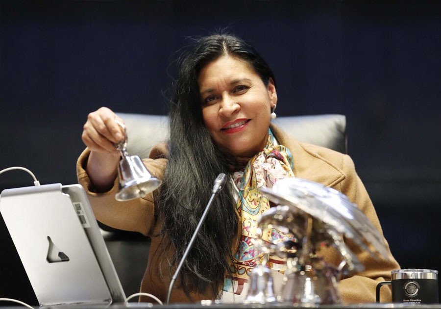 Trabajadores que radiquen en el extranjero podr&aacute;n asegurarse en el IMSS