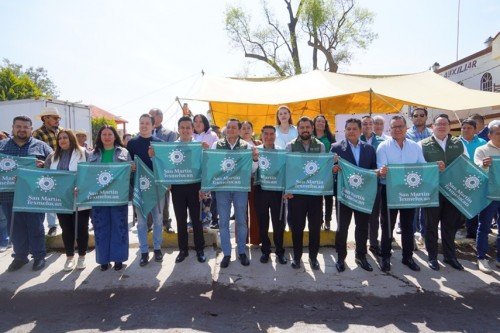 Tras 17 a&ntilde;os de abondono, Gobierno de Juan Manuel Alonso inici&oacute; pavimentaci&oacute;n de la carretera de San Juan Tuxco