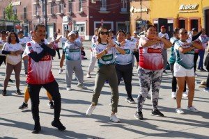 M&aacute;s de 250 personas participa en la Master Class y activaci&oacute;n f&iacute;sica en San Pedro Cholula
