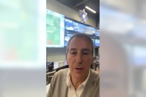 Verifica Pepe Chedraui funcionamiento del sistema de videovigilancia en la DGERI