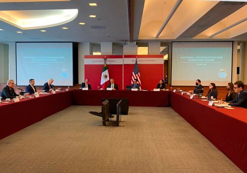 Sostienen reunión bilateral para abordar agenda de cooperación migratoria