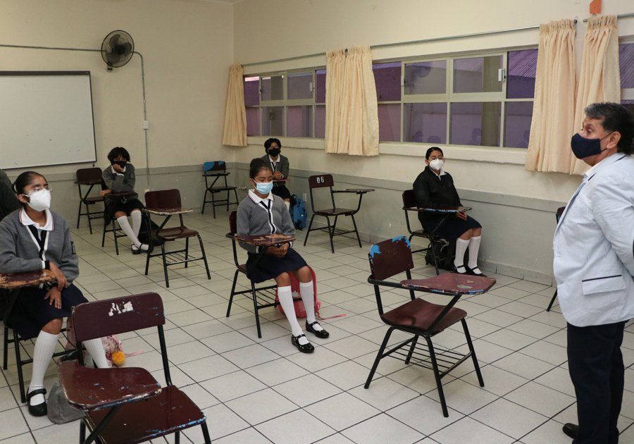Mantiene SEP sistema presencial escalonado híbrido en Puebla