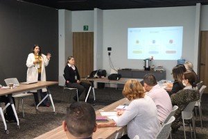 Promueve Congreso sororidad en espacios laborales