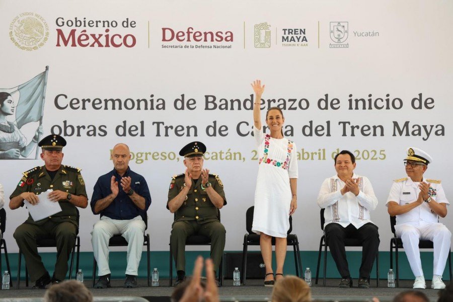 La presidenta Claudia Sheinbaum arranca obras del tren de carga del Tren Maya