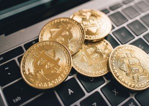 La Propiedad Intelectual y su relación con las Criptomonedas: Innovación, Competencia y Desafíos